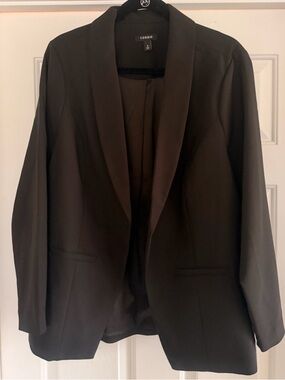 Torrid Black Open-Front Jacket Sz 0 or 12